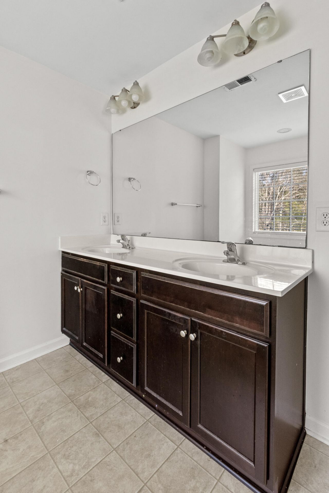 514 Fellers Court Photo 42