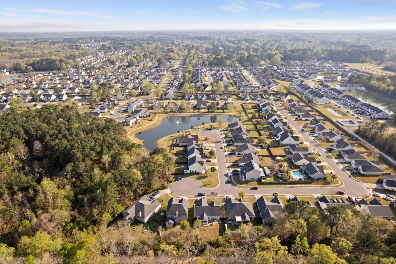 514 Fellers Court Photo 50