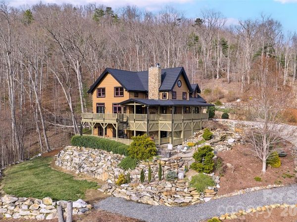 112 Hamburg Mountain Road, Weaverville, NC 28787