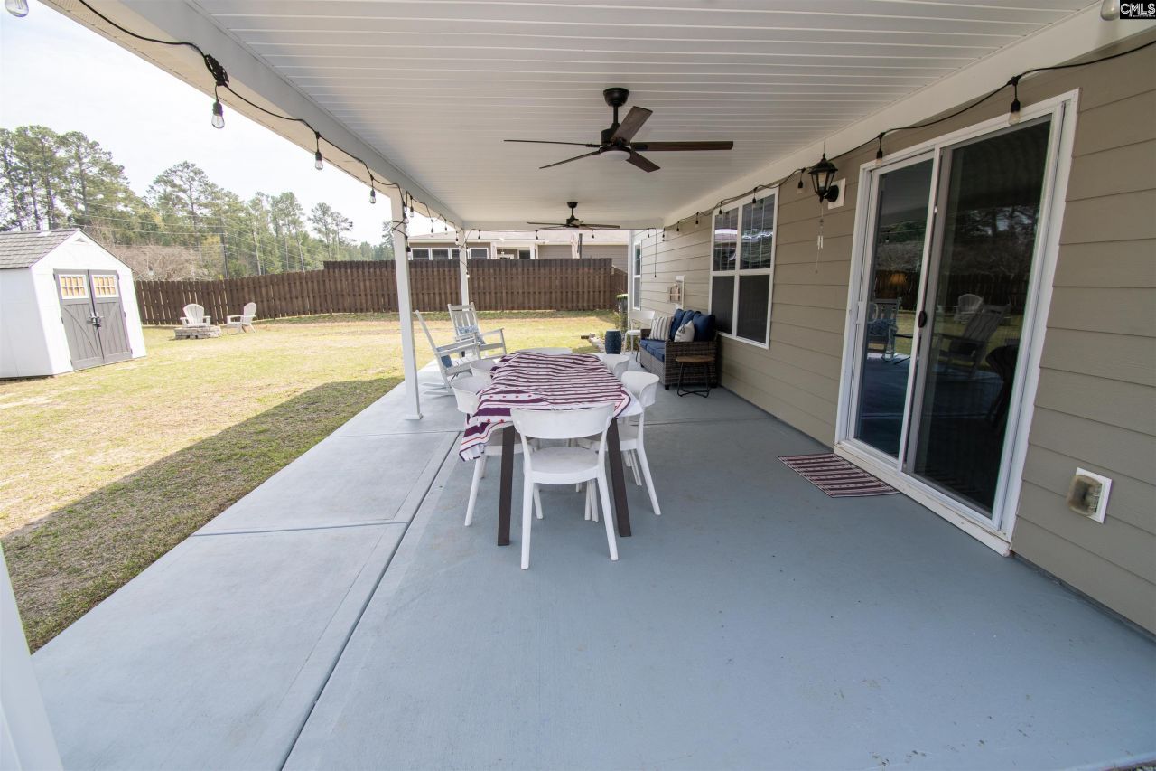 308 Throne Court  Photo 48