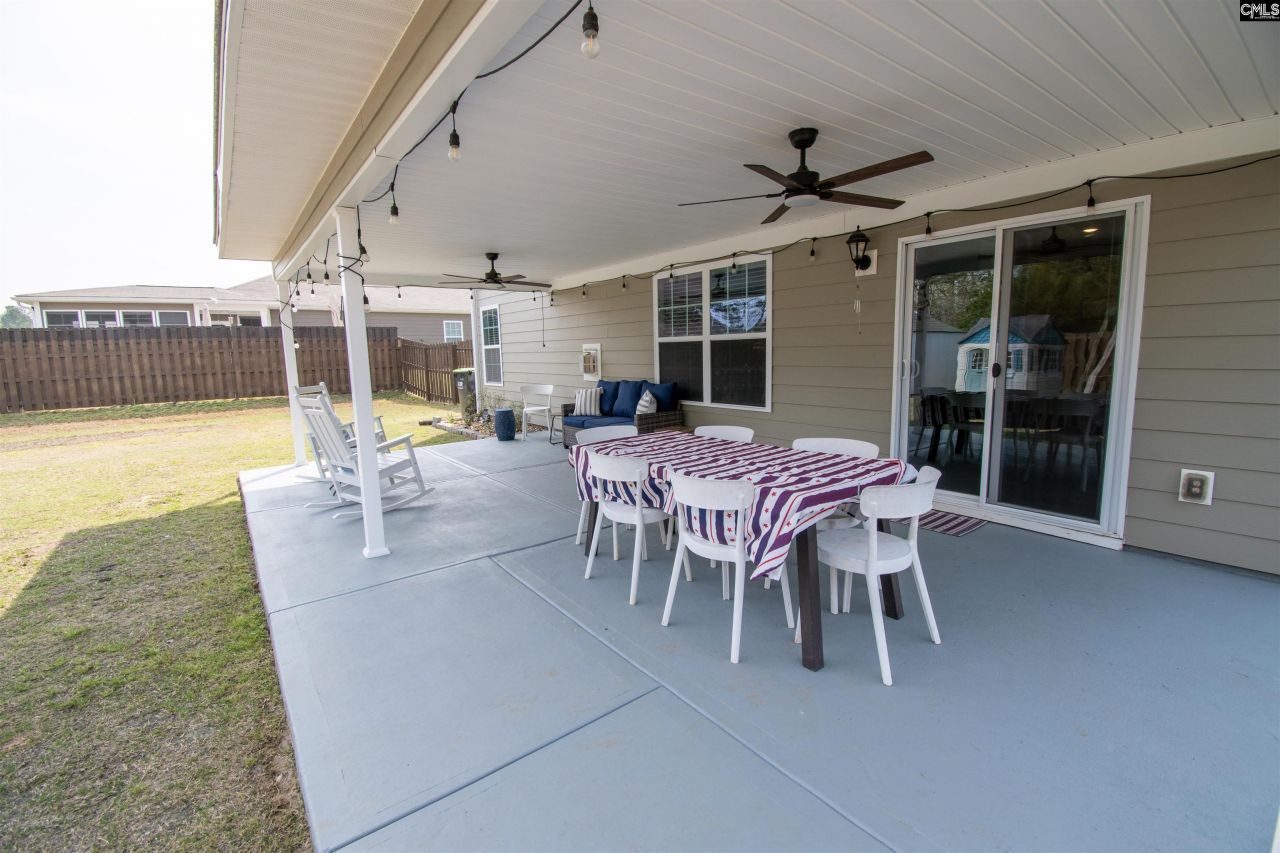 308 Throne Court  Photo 49