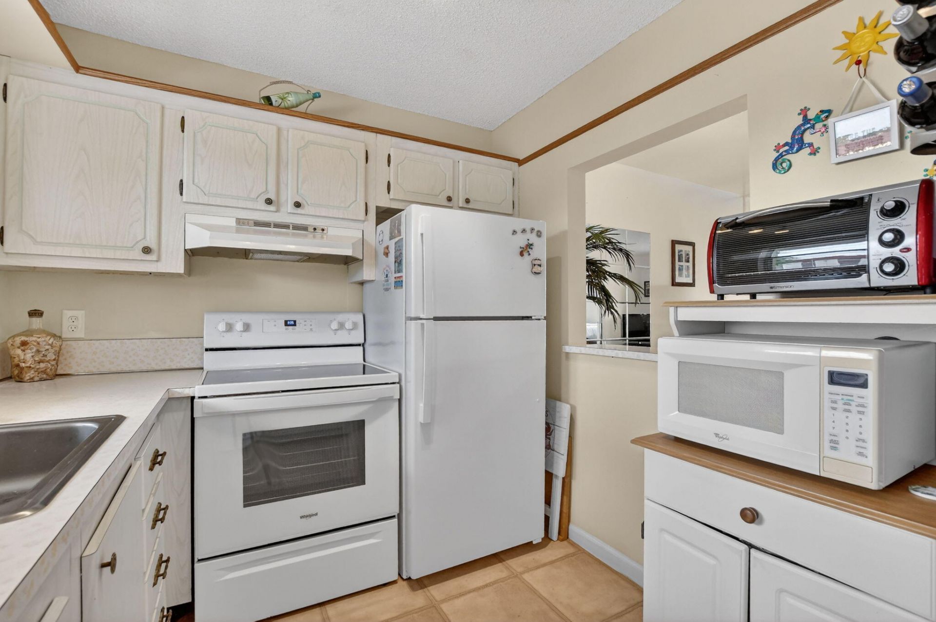 9855 Sandalfoot Boulevard, Unit Apt 317, Boca Raton, FL 33428 Photo