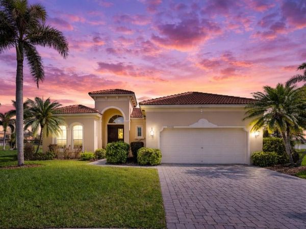 5902 Walnut Park Lane, Fort Pierce, FL 34951