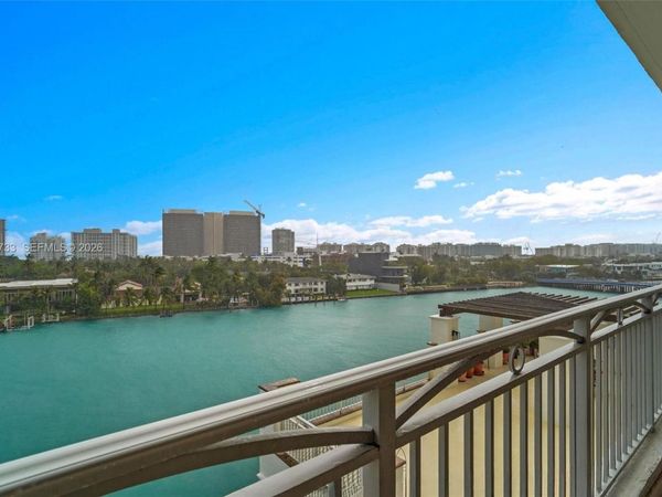 9751 E Bay Harbor Dr , Unit 6C, Bay Harbor Islands, FL 33154