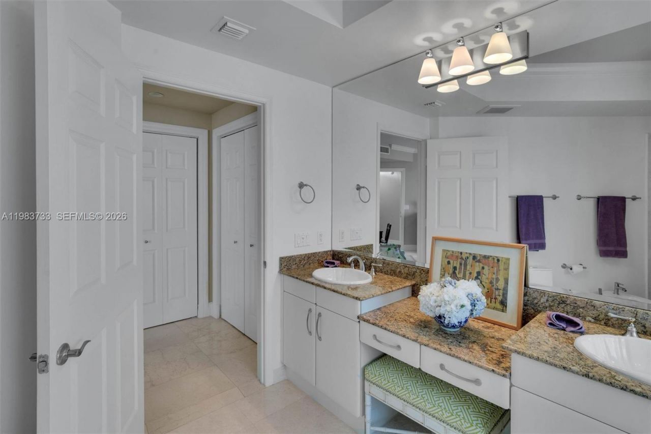 9751 E Bay Harbor Dr , Unit 6C, Bay Harbor Islands, FL 33154 Photo