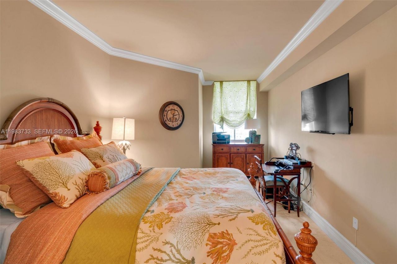 9751 E Bay Harbor Dr , Unit 6C, Bay Harbor Islands, FL 33154 Photo