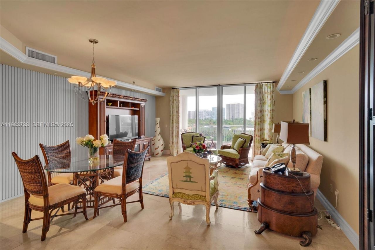 9751 E Bay Harbor Dr , Unit 6C, Bay Harbor Islands, FL 33154 Photo