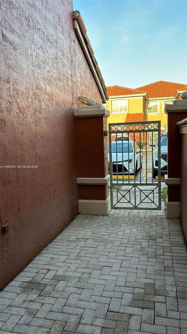 11479 NW 60th Ter, Unit 373, Doral, FL 33178 Photo