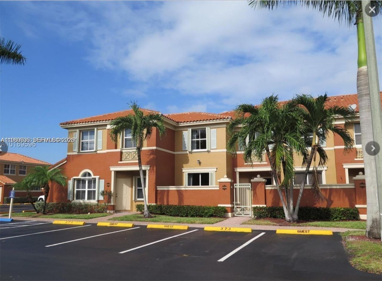 11479 NW 60th Ter, Unit 373, Doral, FL 33178 Photo