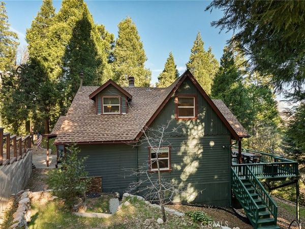 717 Crest Estates, Lake Arrowhead, CA 92352