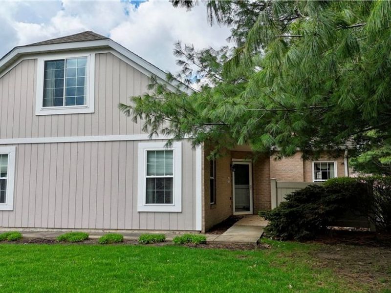 318 Millennium Drive, Tallmadge, OH 44278 Photo 8