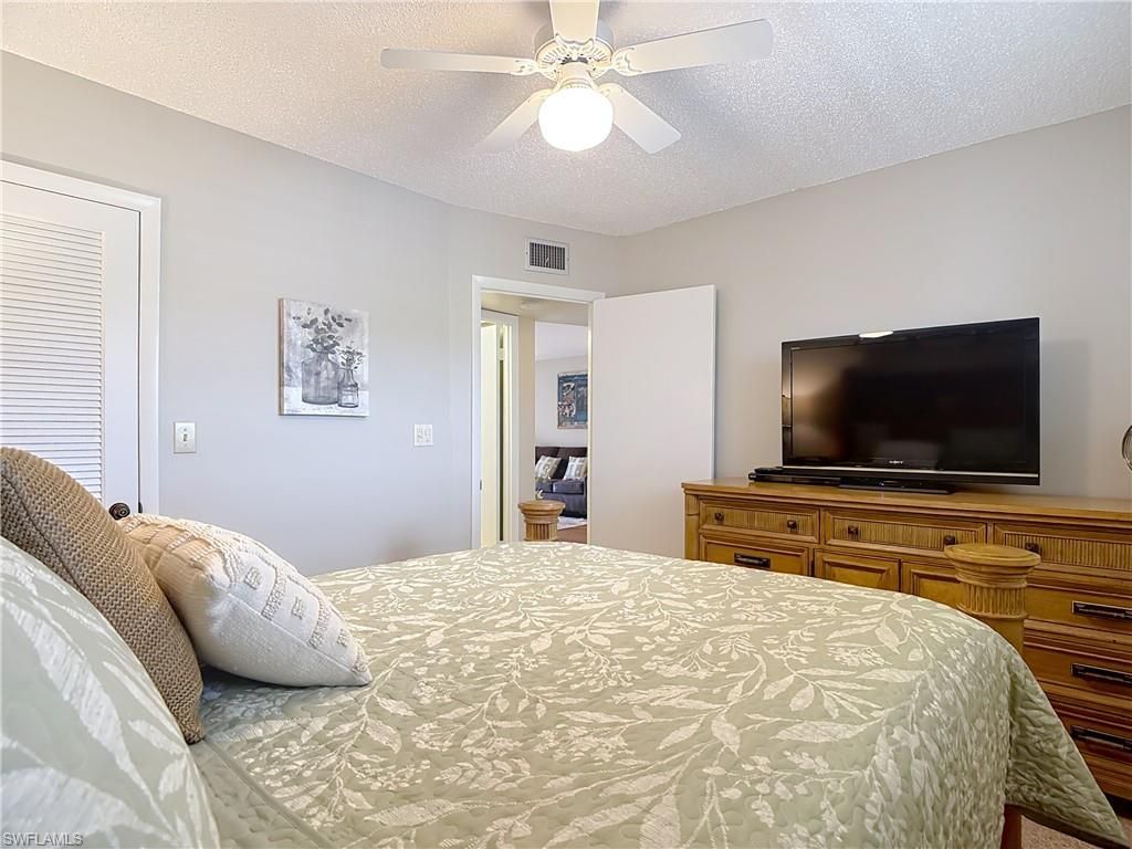 150 Turtle Lake Ct, Unit 309, Naples, FL 34105 Photo