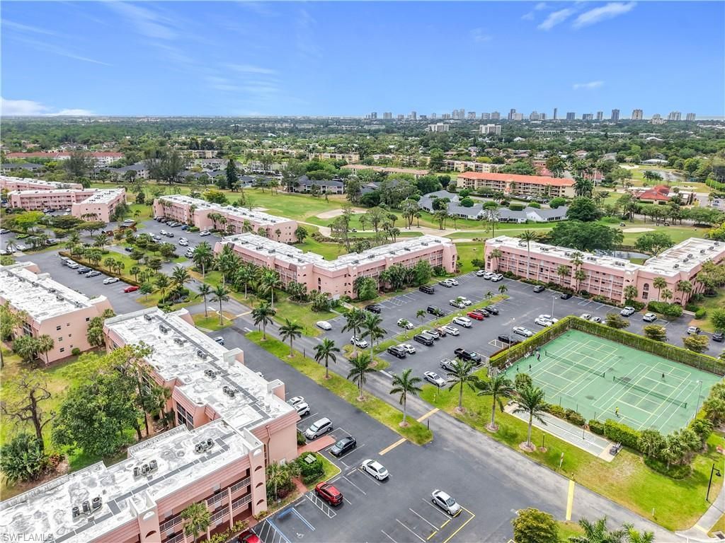 150 Turtle Lake Ct, Unit 309, Naples, FL 34105 Photo