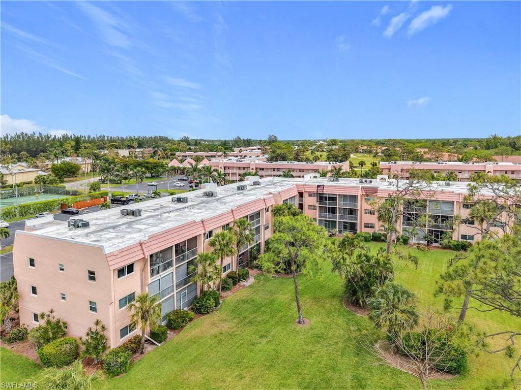 150 Turtle Lake Ct, Unit 309, Naples, FL 34105 Photo
