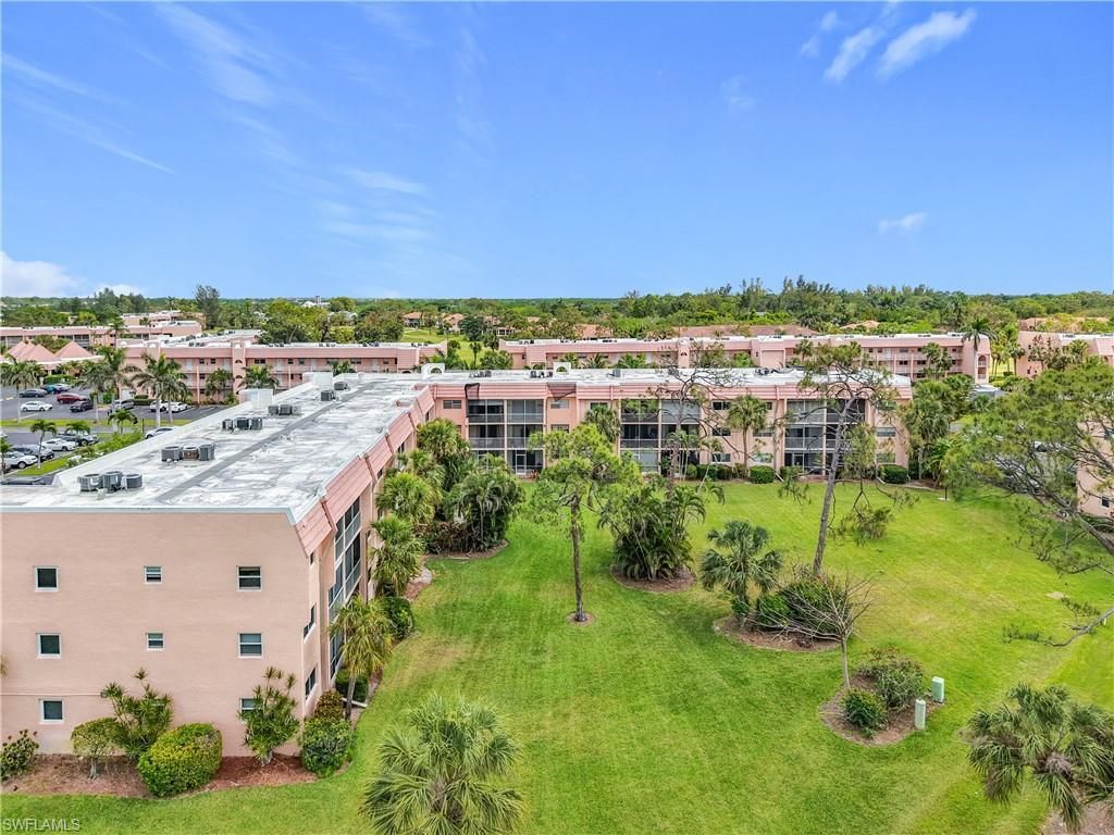150 Turtle Lake Ct, Unit 309, Naples, FL 34105 Photo