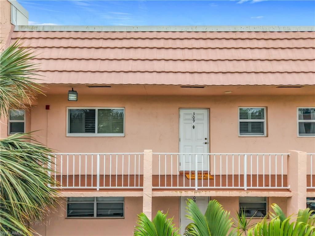 150 Turtle Lake Ct, Unit 309, Naples, FL 34105 Photo