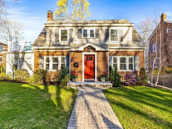 37 Commonwealth Park, Unit 37, Newton, MA 02459