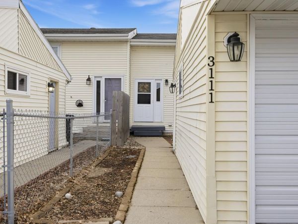 3111 22nd Street S, Fargo, ND 58103