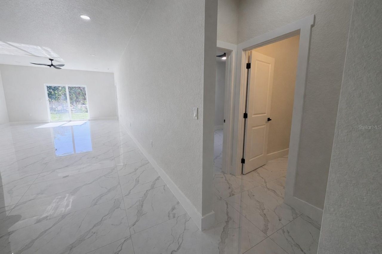 2423/2421 Milton Avenue S, Lehigh Acres, FL 33973 Photo