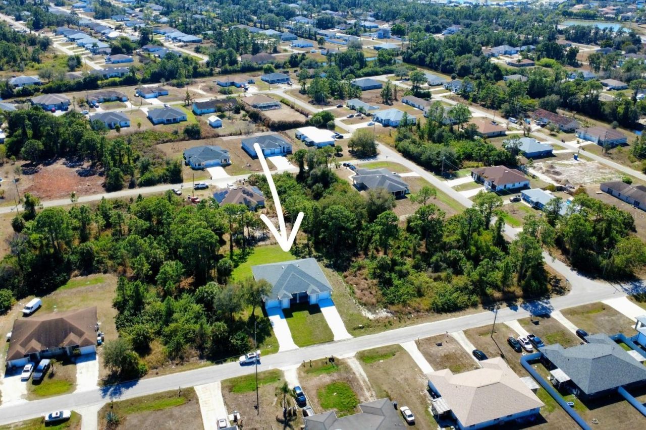 2423/2421 Milton Avenue S, Lehigh Acres, FL 33973 Photo