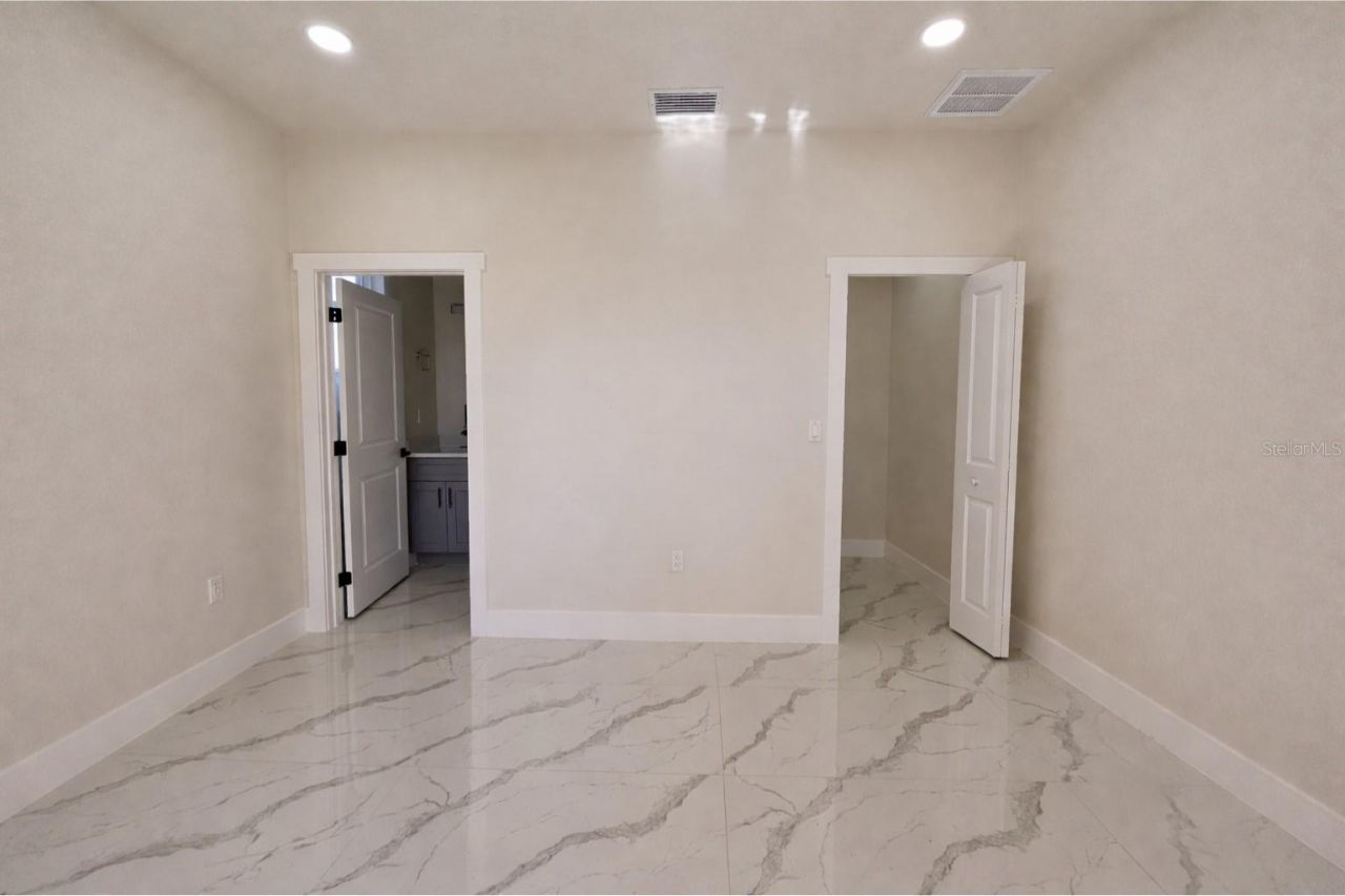 2423/2421 Milton Avenue S, Lehigh Acres, FL 33973 Photo