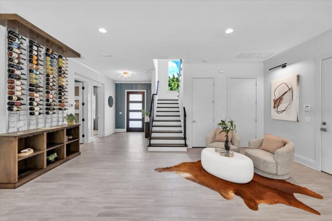 419 Bayview Drive Ne, Saint Petersburg, FL 33704 Photo