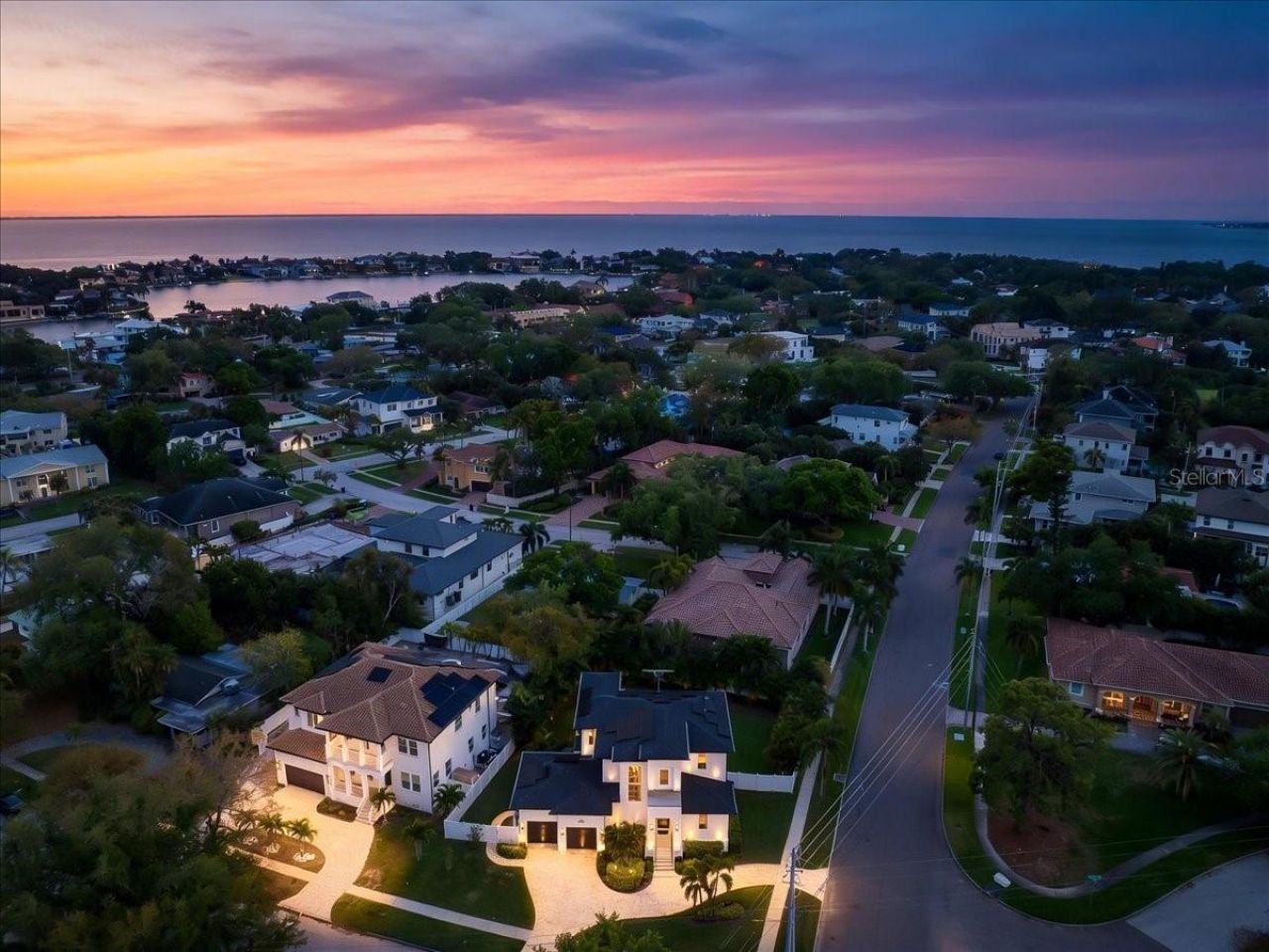 419 Bayview Drive Ne, Saint Petersburg, FL 33704 Photo