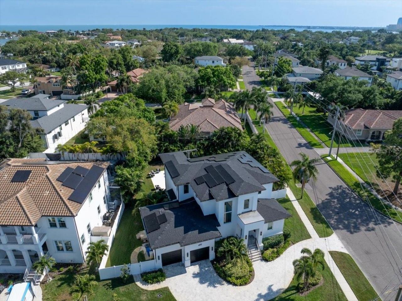 419 Bayview Drive Ne, Saint Petersburg, FL 33704 Photo