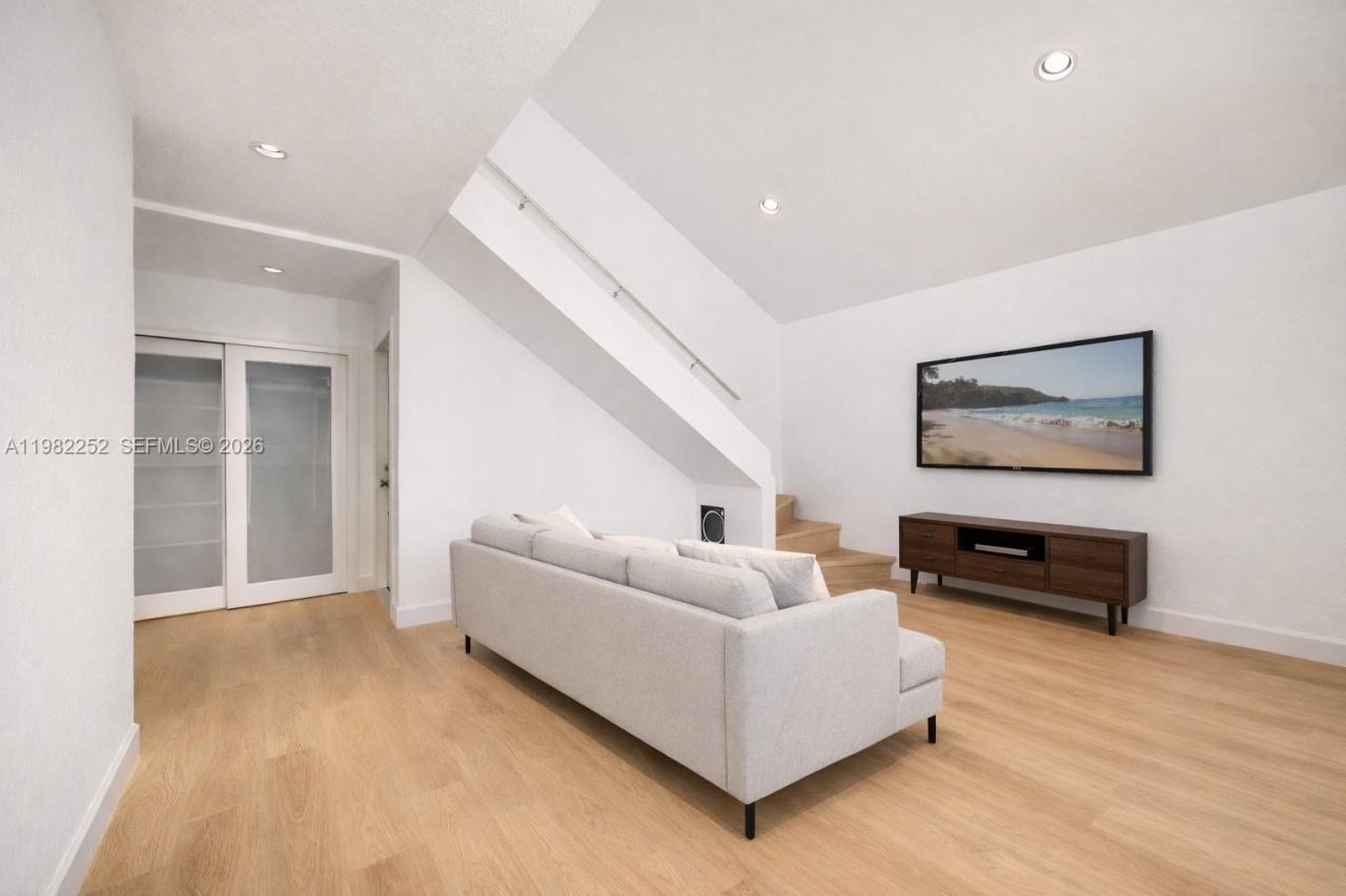 3114 Bird Ave , Unit 3114, Miami, FL 33133 Photo