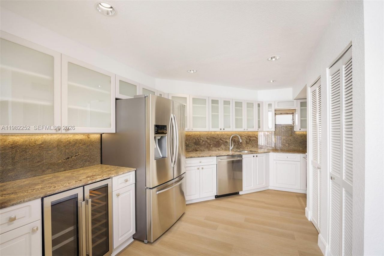 3114 Bird Ave , Unit 3114, Miami, FL 33133 Photo