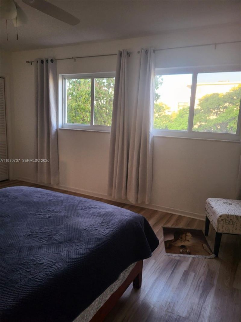 1020 94th St , Unit 302, Bay Harbor Islands, FL 33154 Photo