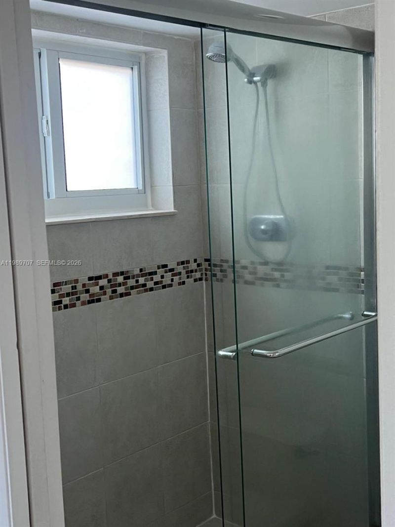 1020 94th St , Unit 302, Bay Harbor Islands, FL 33154 Photo