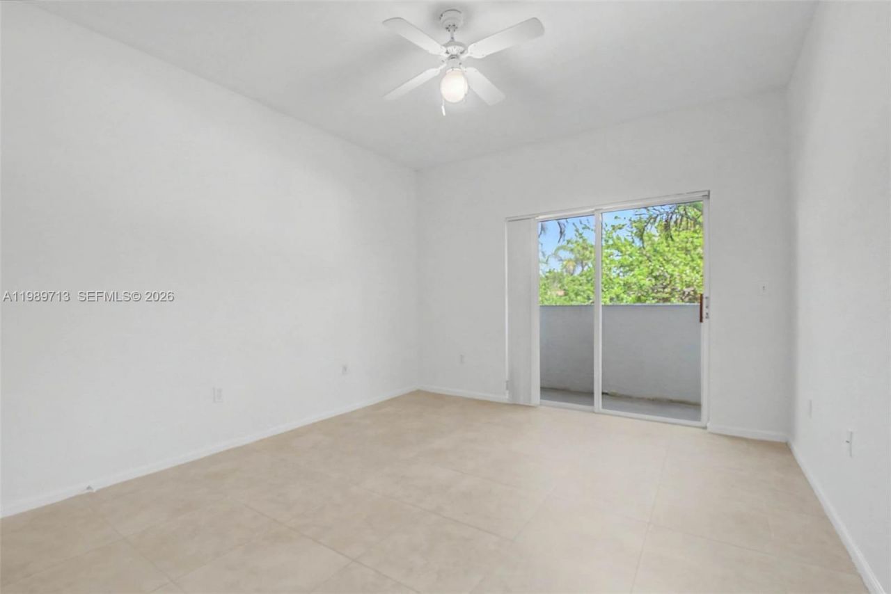 7000 SW 80th St, Unit 210, Miami, FL 33143 Photo