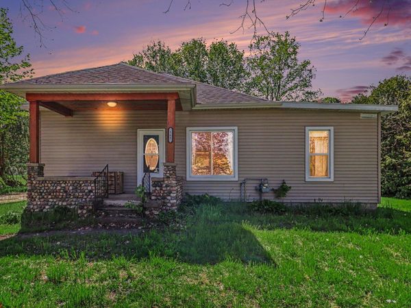 165 S Elm Street, Hesperia, MI 49421