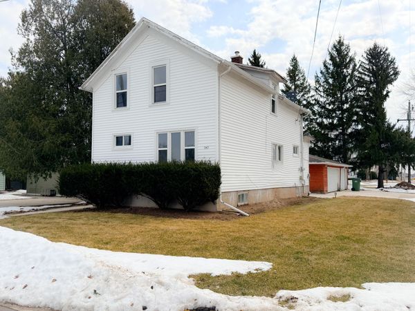 547 Madison St, Reedsville, WI 54230