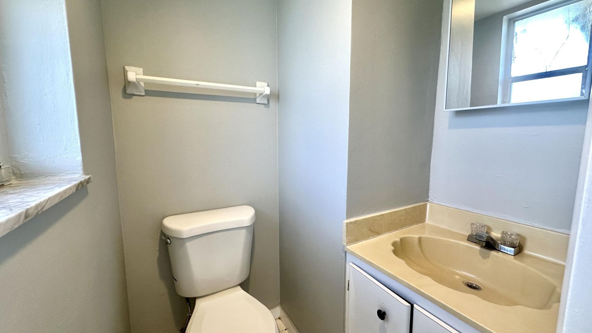 8040 N Colony Circle, Unit 207, Tamarac, FL 33321 Photo