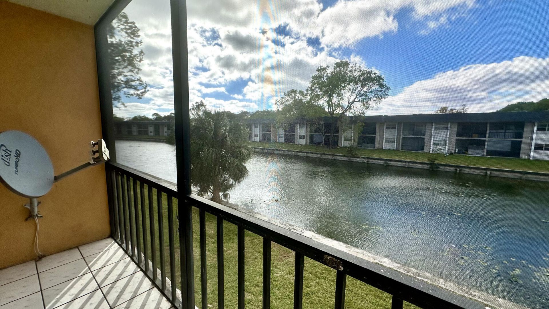 8040 N Colony Circle, Unit 207, Tamarac, FL 33321 Photo