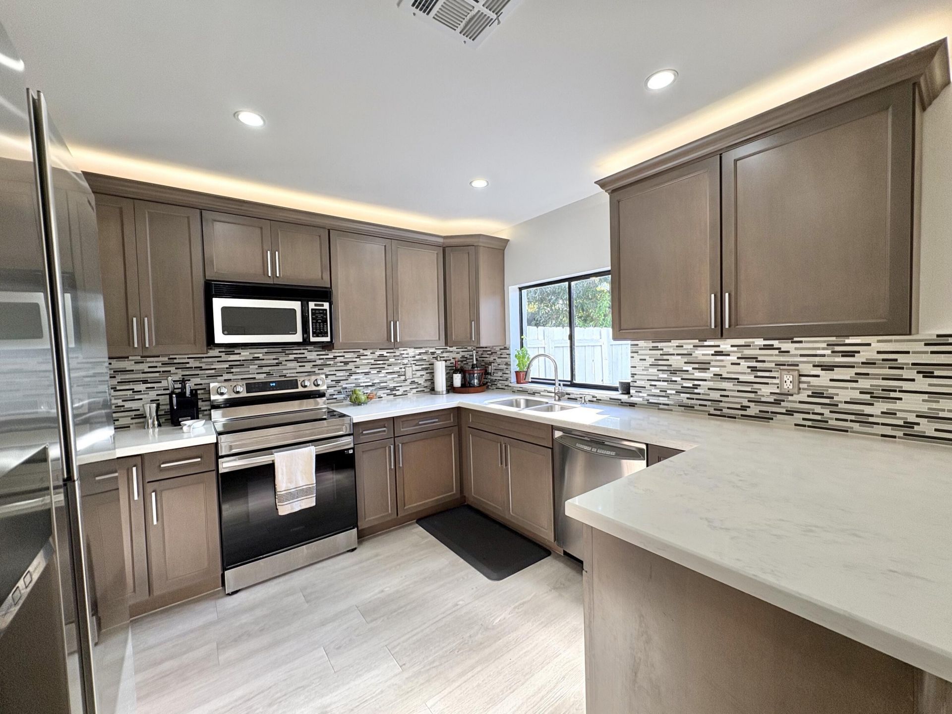 3 Kyle Way, Boynton Beach, FL 33426 Photo