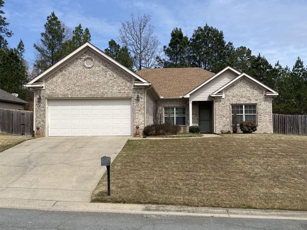5704 John Hancock Dr., Benton, AR 72019