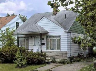 7296 Auburn Street, Detroit, MI 48228