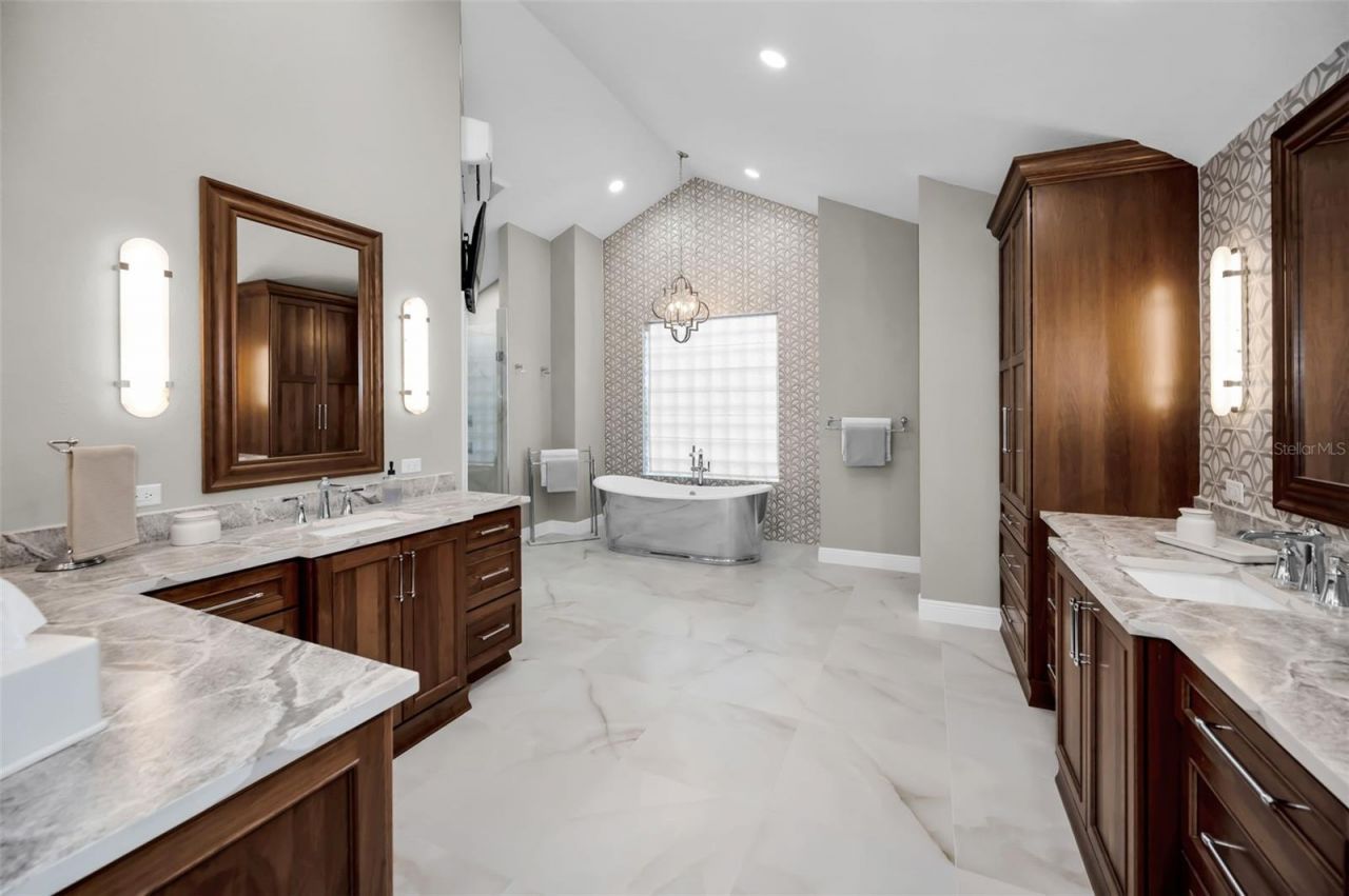 5044 Kilkenney Court, Oldsmar, FL 34677 Photo