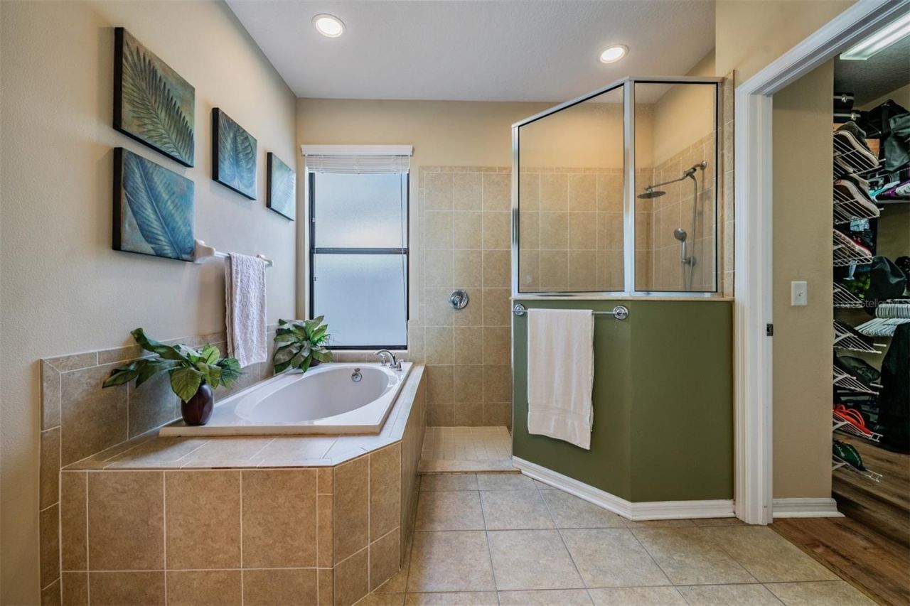 11639 Tangle Stone Drive, Gibsonton, FL 33534 Photo