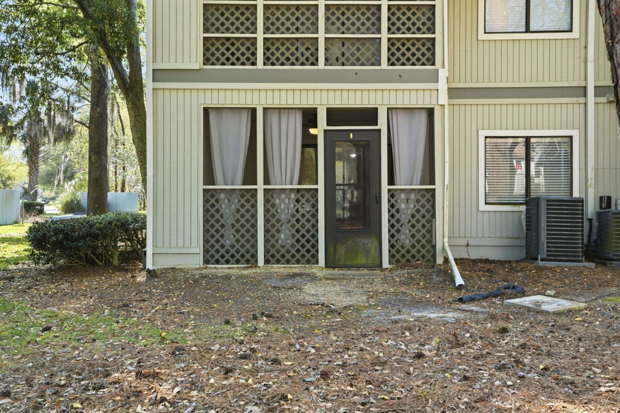 2745 Jobee Drive Photo 26