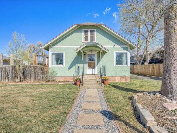 447 W 8th Street , Loveland, CO 80537