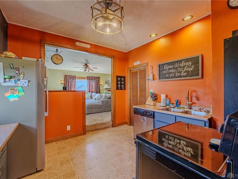 2828 Dwight Avenue, Dayton, OH 45420 Photo 22