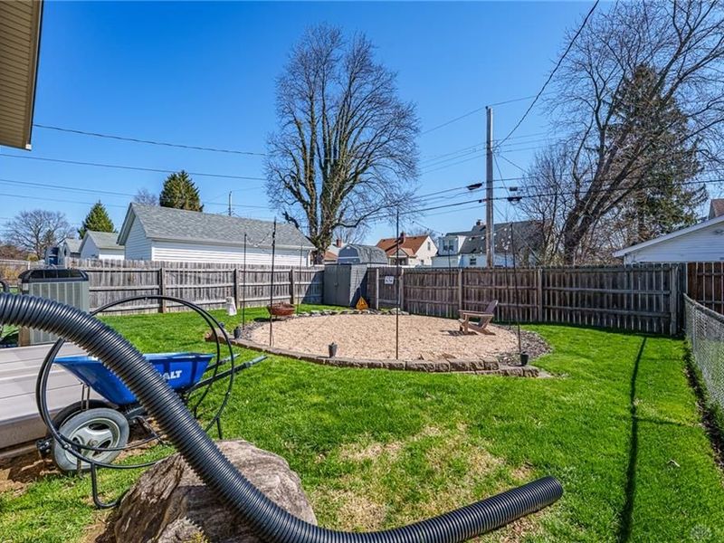 2828 Dwight Avenue, Dayton, OH 45420 Photo 8