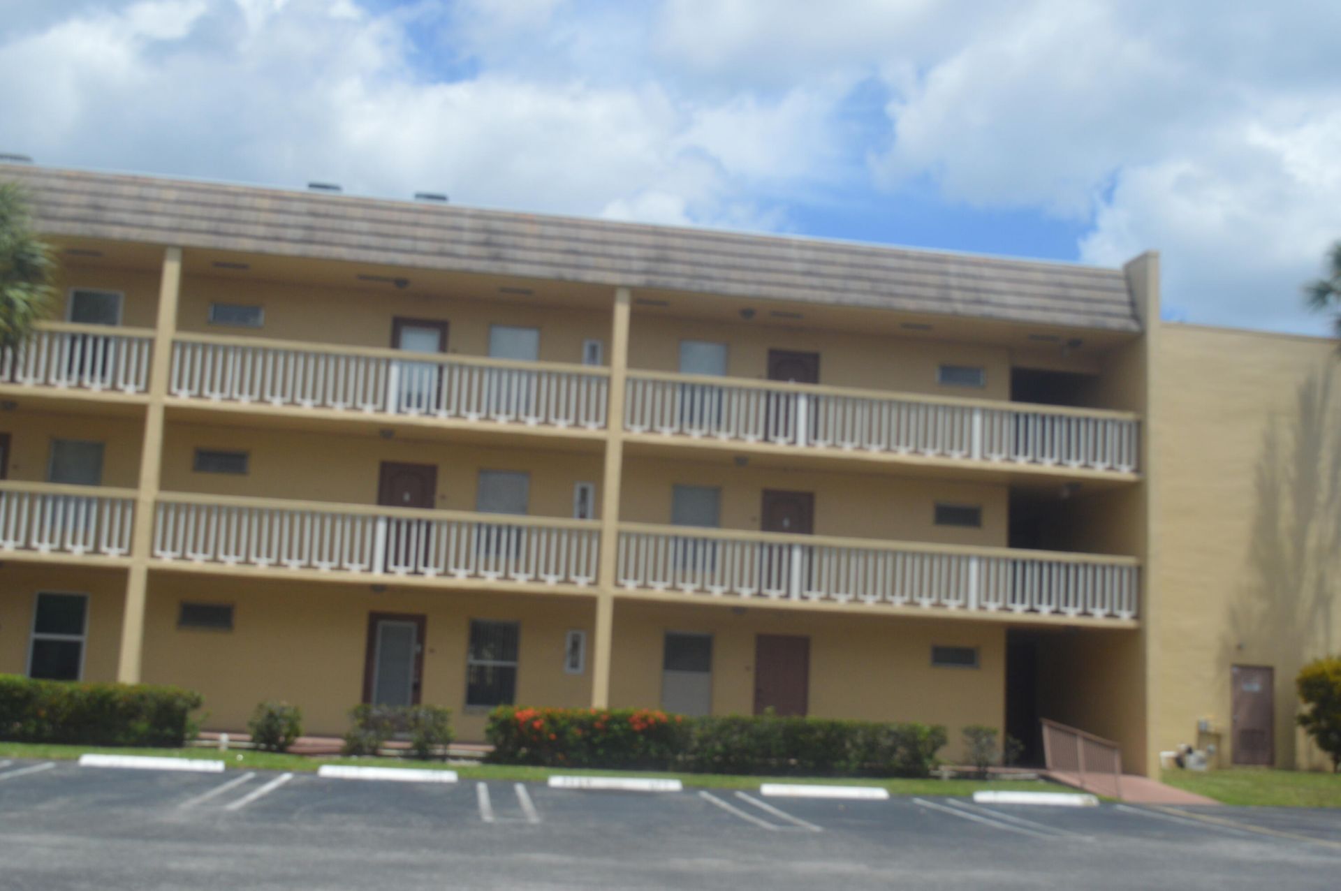 6091 NW 61st Avenue, Unit 105, Tamarac, FL 33319 Photo
