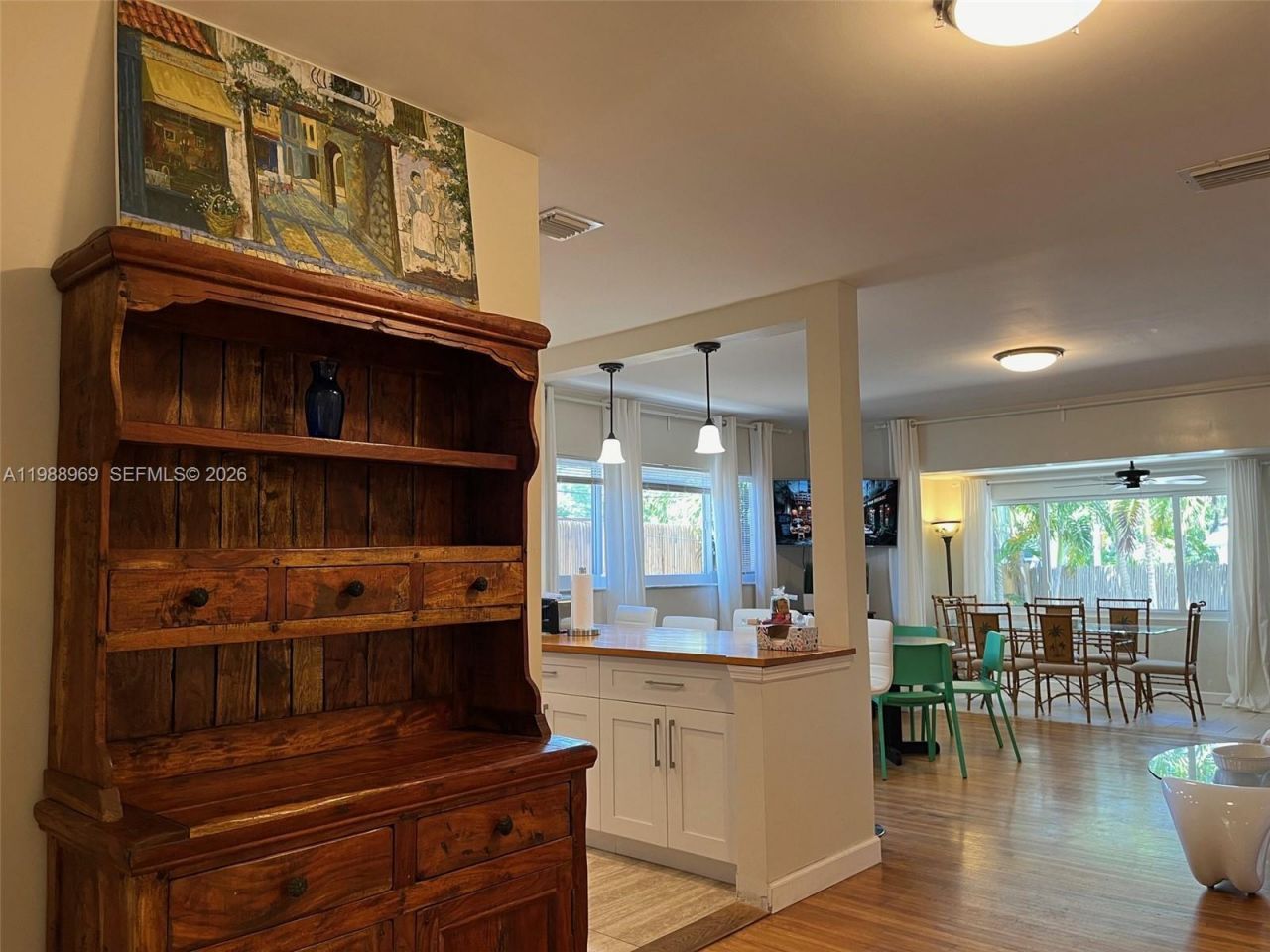 113 SW 2nd St , Hallandale Beach, FL 33009 Photo