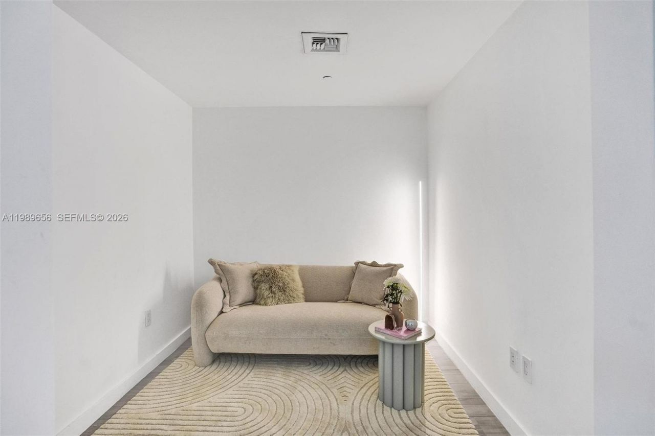 1300 S Miami Ave , Unit 2503, Miami, FL 33130 Photo