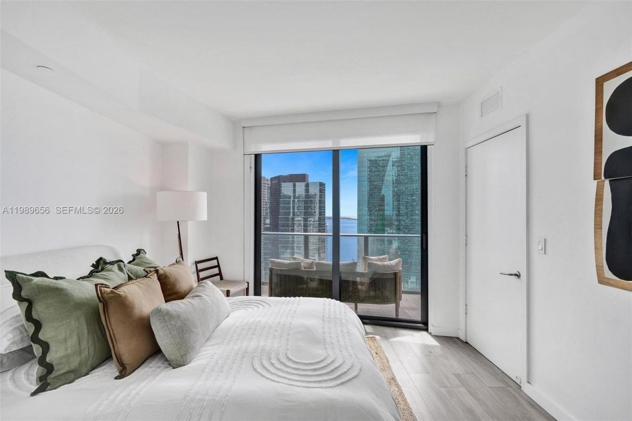 1300 S Miami Ave , Unit 2503, Miami, FL 33130 Photo